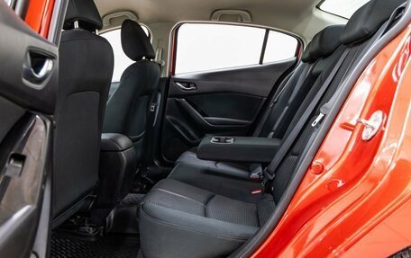 Mazda 3, 2018 год, 1 328 000 рублей, 34 фотография