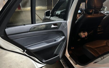 Mercedes-Benz GLE, 2018 год, 4 100 000 рублей, 11 фотография