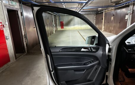 Mercedes-Benz GLE, 2018 год, 4 100 000 рублей, 13 фотография