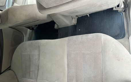 Mazda Familia, 2001 год, 290 000 рублей, 19 фотография