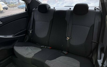 Hyundai Solaris II рестайлинг, 2011 год, 780 000 рублей, 22 фотография