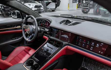 Porsche Panamera, 2025 год, 26 500 000 рублей, 10 фотография