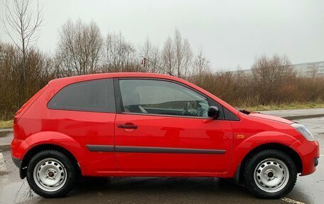 Ford Fiesta, 2006 год, 250 000 рублей, 2 фотография