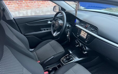 KIA Rio IV, 2020 год, 1 295 000 рублей, 8 фотография