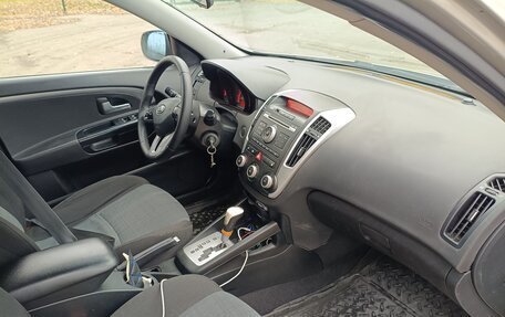 KIA cee'd I рестайлинг, 2010 год, 680 000 рублей, 9 фотография