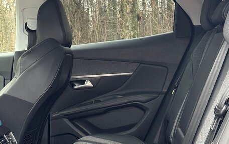 Peugeot 3008 II, 2017 год, 1 950 000 рублей, 10 фотография