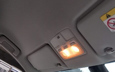 Toyota RAV4, 2013 год, 1 980 000 рублей, 20 фотография