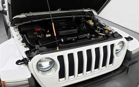 Jeep Wrangler, 2021 год, 4 640 000 рублей, 13 фотография