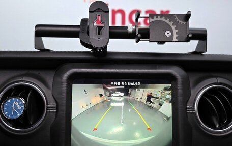 Jeep Wrangler, 2021 год, 4 640 000 рублей, 21 фотография