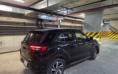 Toyota Raize I, 2021 год, 1 990 000 рублей, 2 фотография