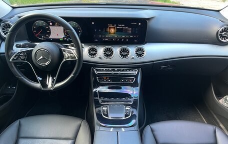 Mercedes-Benz E-Класс, 2020 год, 5 450 000 рублей, 6 фотография