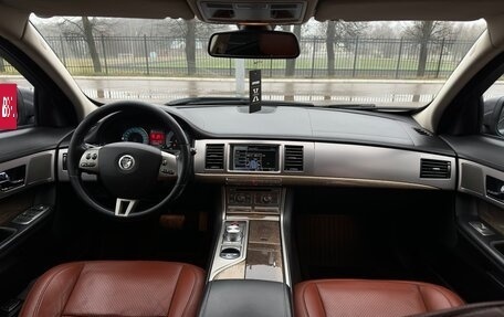 Jaguar XF I рестайлинг, 2008 год, 919 000 рублей, 18 фотография