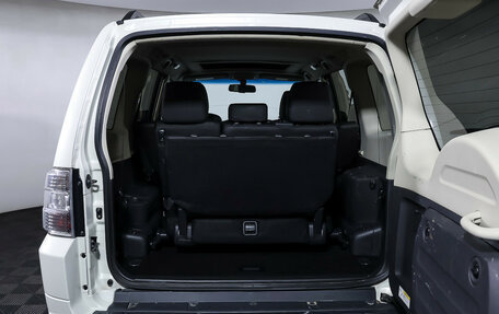 Mitsubishi Pajero IV, 2021 год, 3 898 000 рублей, 10 фотография