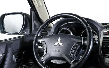 Mitsubishi Pajero IV, 2021 год, 3 898 000 рублей, 16 фотография