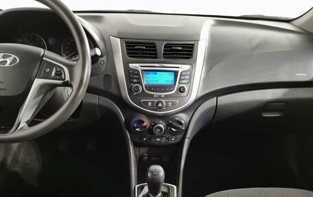 Hyundai Solaris II рестайлинг, 2013 год, 475 000 рублей, 12 фотография