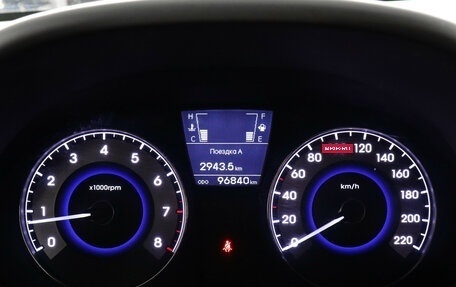 Hyundai Solaris II рестайлинг, 2012 год, 997 000 рублей, 11 фотография