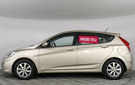 Hyundai Solaris II рестайлинг, 2012 год, 997 000 рублей, 8 фотография