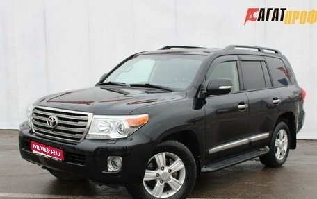 Toyota Land Cruiser 200, 2014 год, 3 800 000 рублей, 1 фотография