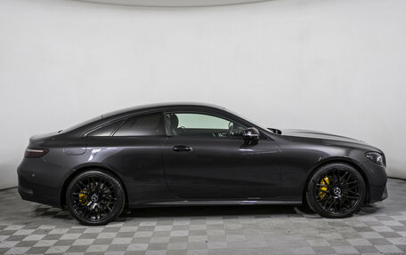 Mercedes-Benz E-Класс, 2020 год, 5 897 000 рублей, 4 фотография