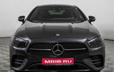 Mercedes-Benz E-Класс, 2020 год, 5 897 000 рублей, 2 фотография