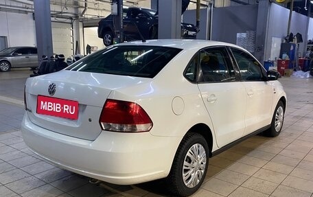 Volkswagen Polo VI (EU Market), 2013 год, 739 000 рублей, 1 фотография
