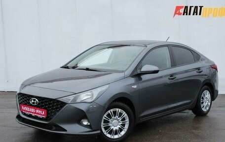 Hyundai Solaris II рестайлинг, 2021 год, 1 800 000 рублей, 1 фотография