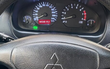 Mitsubishi Carisma I, 2001 год, 240 000 рублей, 5 фотография