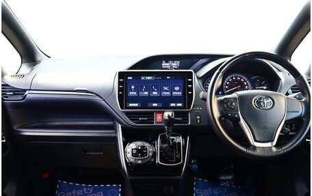 Toyota Esquire I, 2020 год, 3 210 000 рублей, 4 фотография