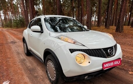 Nissan Juke II, 2013 год, 1 300 000 рублей, 2 фотография