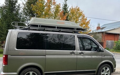 Volkswagen Caravelle T6 рестайлинг, 2015 год, 2 850 000 рублей, 7 фотография