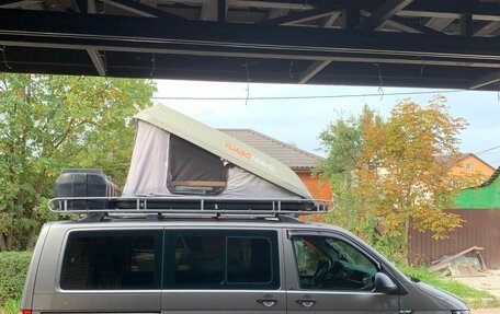 Volkswagen Caravelle T6 рестайлинг, 2015 год, 2 850 000 рублей, 12 фотография