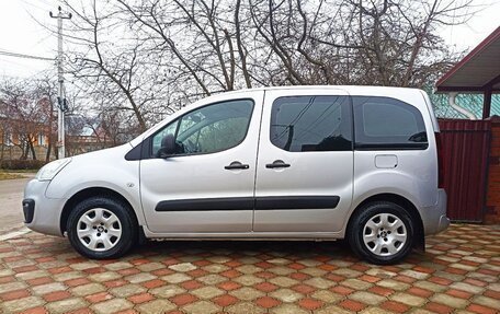 Peugeot Partner II рестайлинг 2, 2021 год, 1 800 000 рублей, 6 фотография