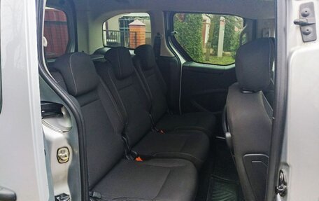 Peugeot Partner II рестайлинг 2, 2021 год, 1 800 000 рублей, 18 фотография