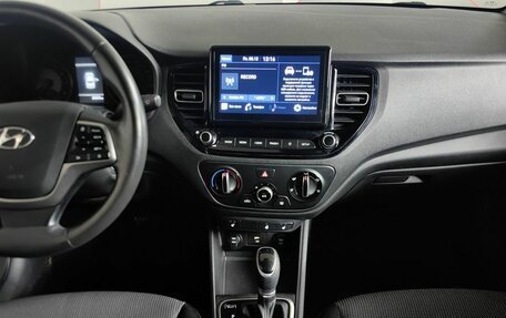 Hyundai Solaris II рестайлинг, 2021 год, 1 465 000 рублей, 13 фотография