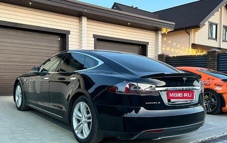 Tesla Model S I, 2015 год, 2 800 000 рублей, 10 фотография