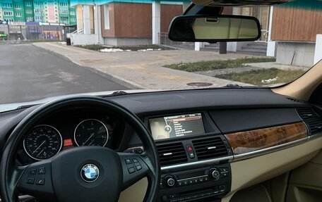 BMW X5, 2010 год, 2 000 000 рублей, 28 фотография