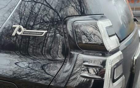 Toyota Land Cruiser Prado 150 рестайлинг 2, 2022 год, 7 390 000 рублей, 6 фотография