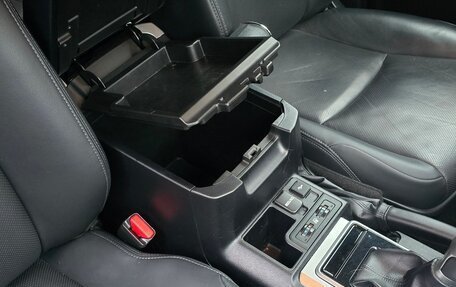 Toyota Land Cruiser Prado 150 рестайлинг 2, 2022 год, 7 390 000 рублей, 13 фотография