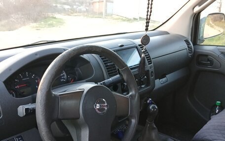 Nissan Navara (Frontier), 2009 год, 900 000 рублей, 5 фотография