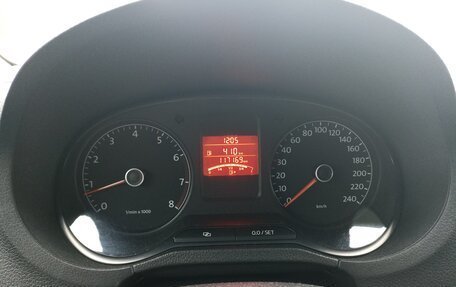 Volkswagen Polo VI (EU Market), 2012 год, 900 000 рублей, 20 фотография