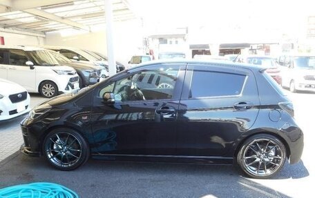 Toyota Vitz, 2017 год, 810 777 рублей, 7 фотография