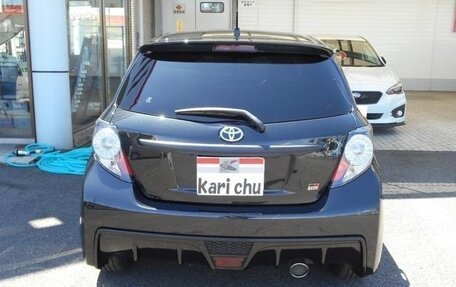 Toyota Vitz, 2017 год, 810 777 рублей, 5 фотография