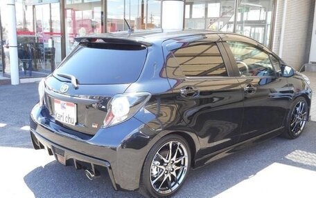 Toyota Vitz, 2017 год, 810 777 рублей, 4 фотография