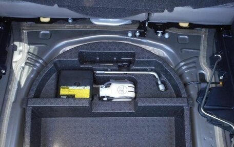 Toyota Vitz, 2017 год, 810 777 рублей, 21 фотография