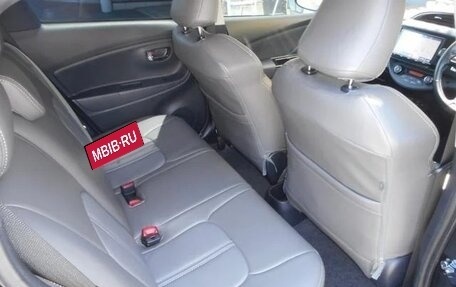 Toyota Vitz, 2017 год, 810 777 рублей, 14 фотография