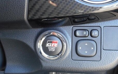 Toyota Vitz, 2017 год, 810 777 рублей, 26 фотография