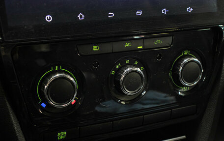 Skoda Octavia, 2011 год, 549 000 рублей, 17 фотография