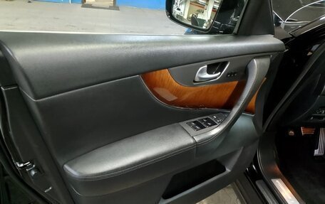 Infiniti QX70, 2016 год, 2 800 000 рублей, 5 фотография