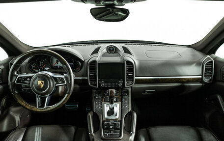 Porsche Cayenne III, 2016 год, 4 199 700 рублей, 13 фотография