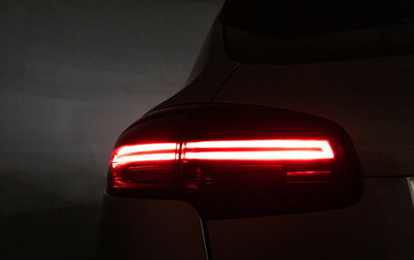 Porsche Cayenne III, 2016 год, 4 199 700 рублей, 25 фотография